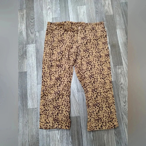 zoey and beth Pants - Zoey And Beth Cheetah Print Animal Print Capris Size Medium